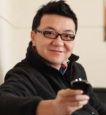 董路可以称作中国足球的引路人吗,董路中国足球教练视频