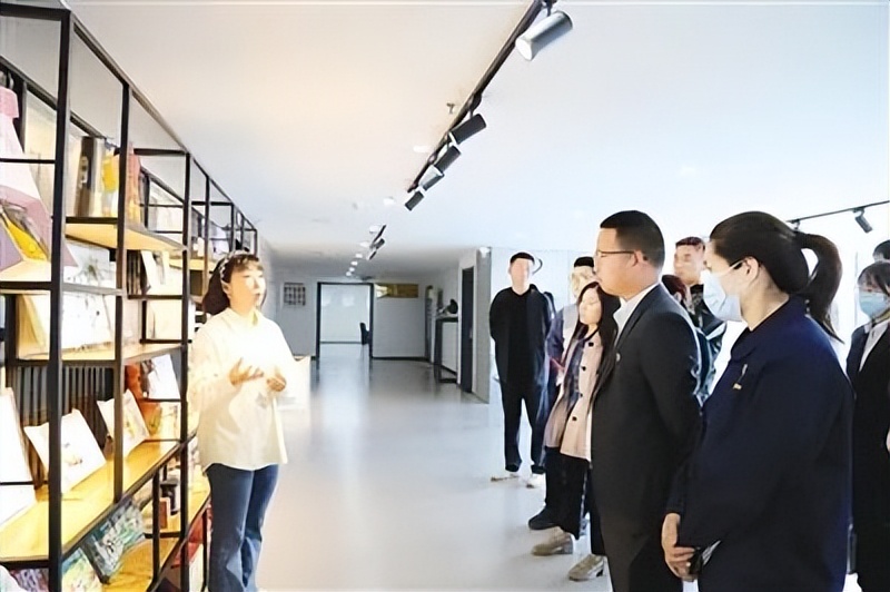 河南最新放假通知/骑乘电动车又有新规，郑州下月起强制执行/存款利率下调/免学费！河南计划招生5000人