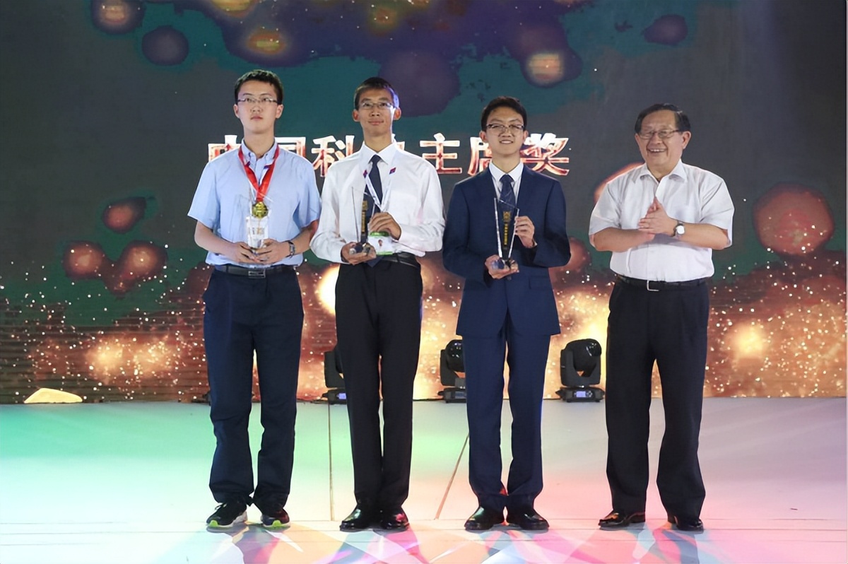 人大附中朝阳学校崇德楼,人大附中朝阳学校成绩