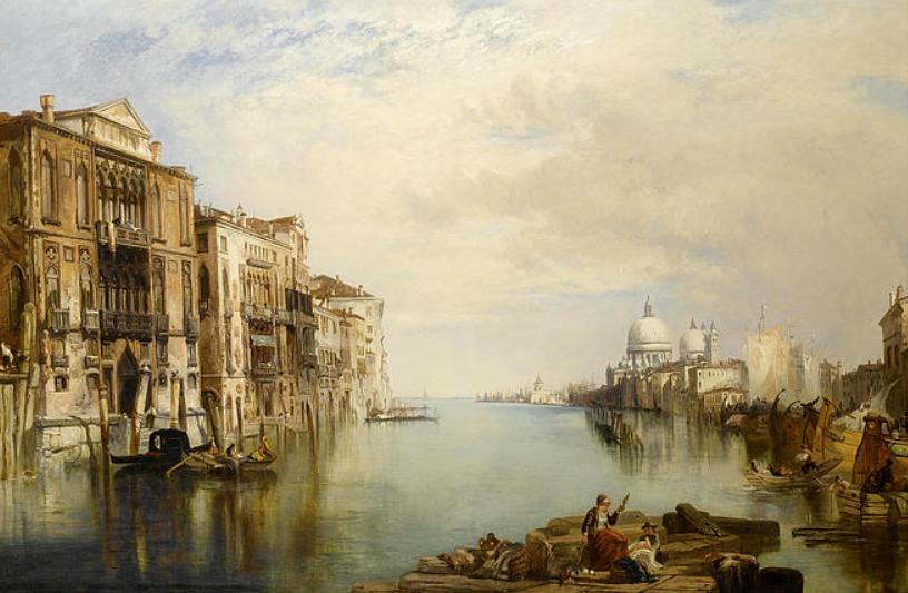 格林迪亚独立钟塔：见证城市兴衰的象征和骄傲