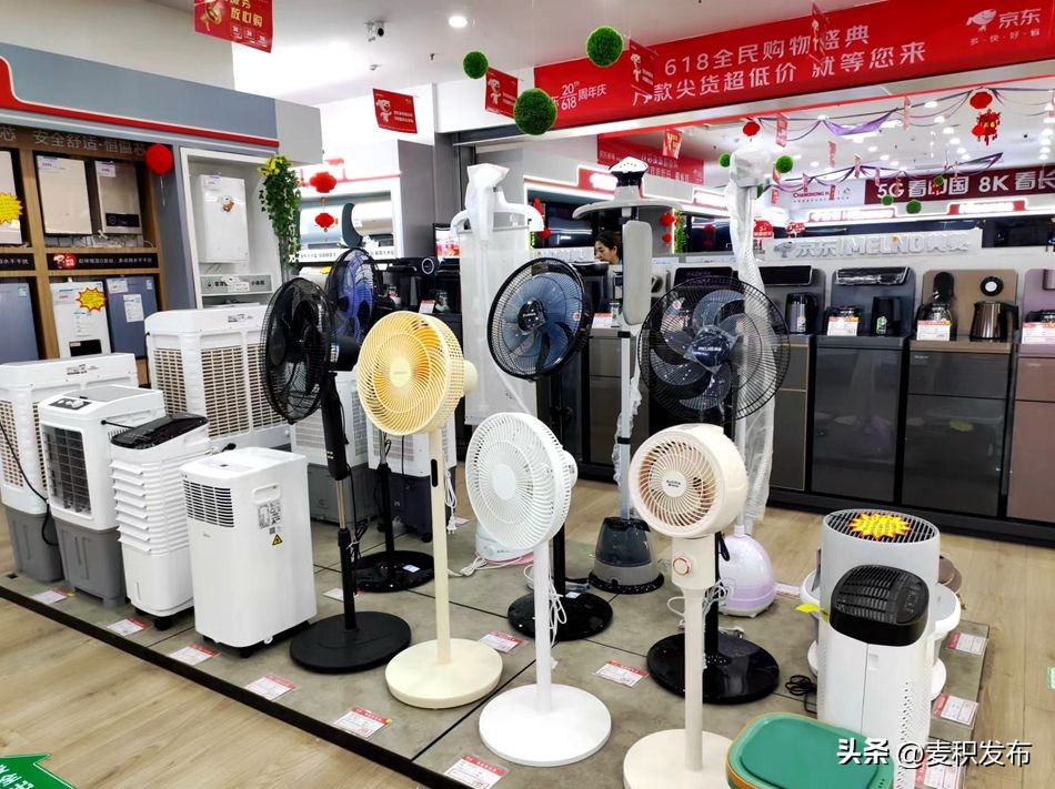 夏夜烟火气激发清凉消费新活力,夏日消费热起来助推经济火起来