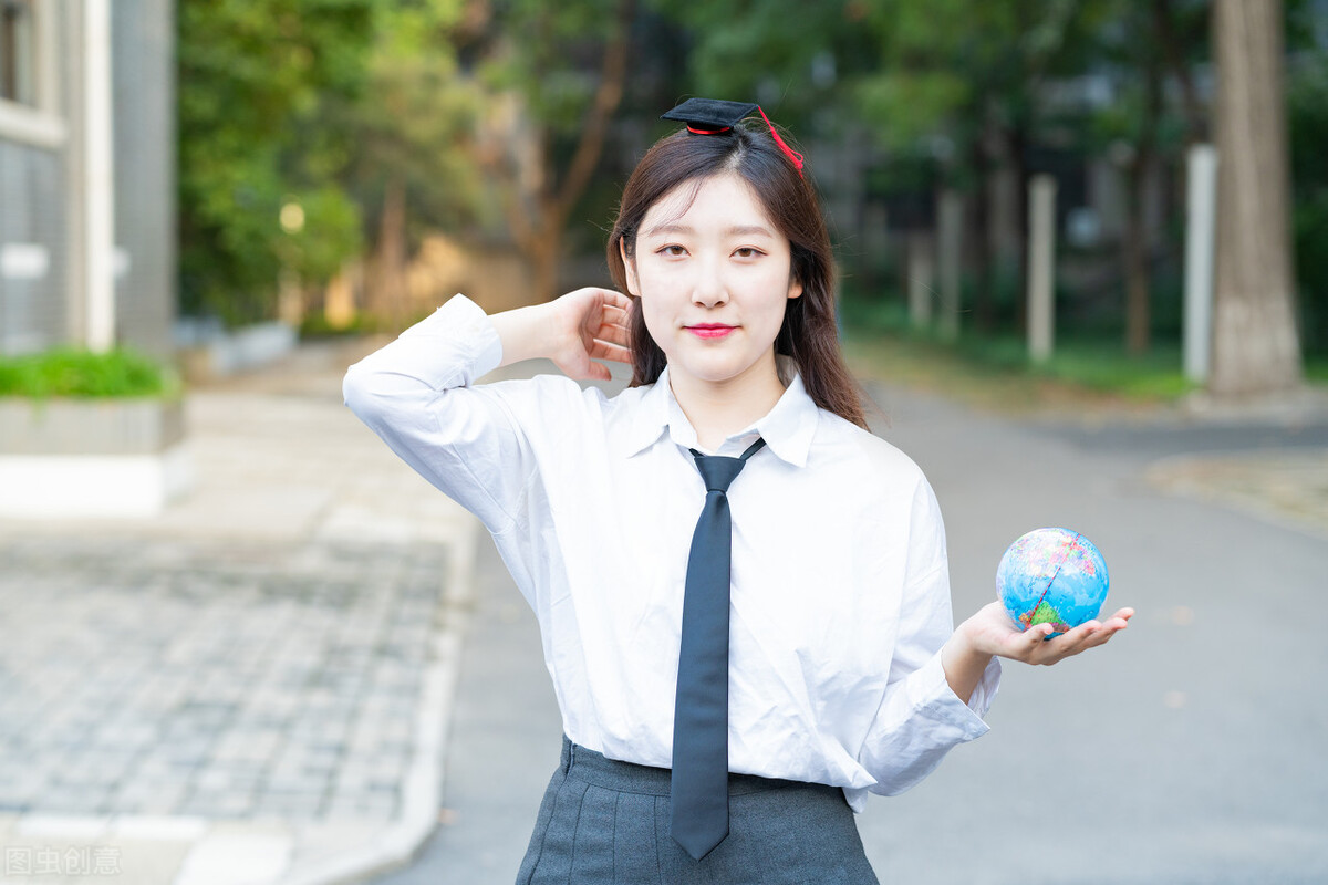 养好教师习惯通往职业幸福——《十二个习惯让教师更幸福》感悟二