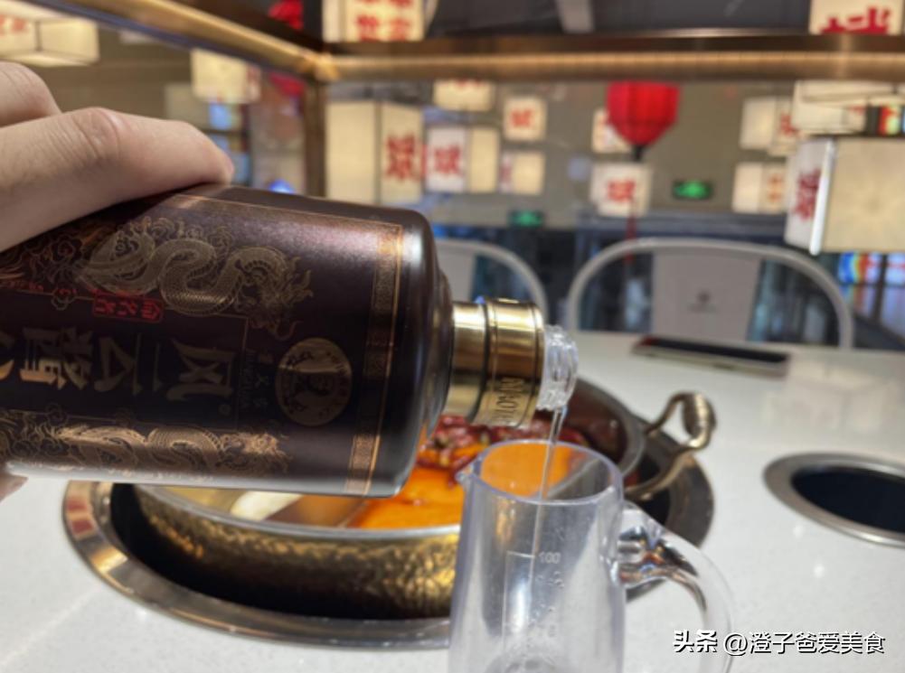 大街上回收老酒,收老酒的都是怎么赚钱的