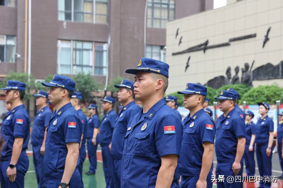 艺彩纷呈学校艺术活动展示,艺彩纷呈活动