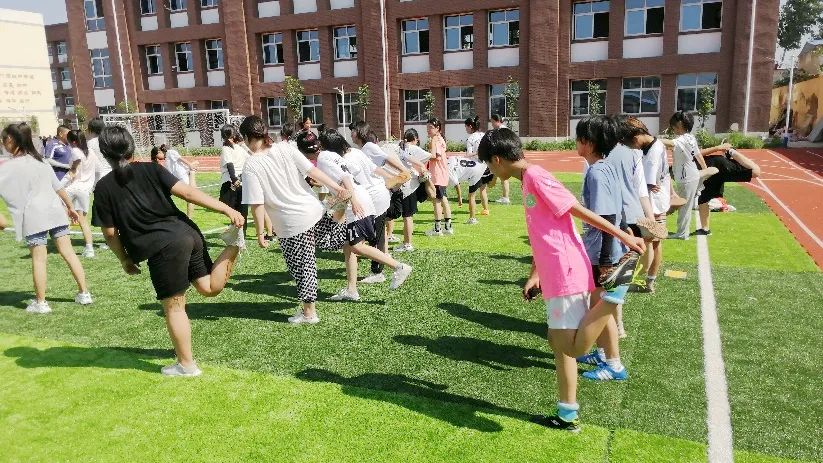 旧貌换新颜美丽新校园,旧貌换新颜蝶变重生