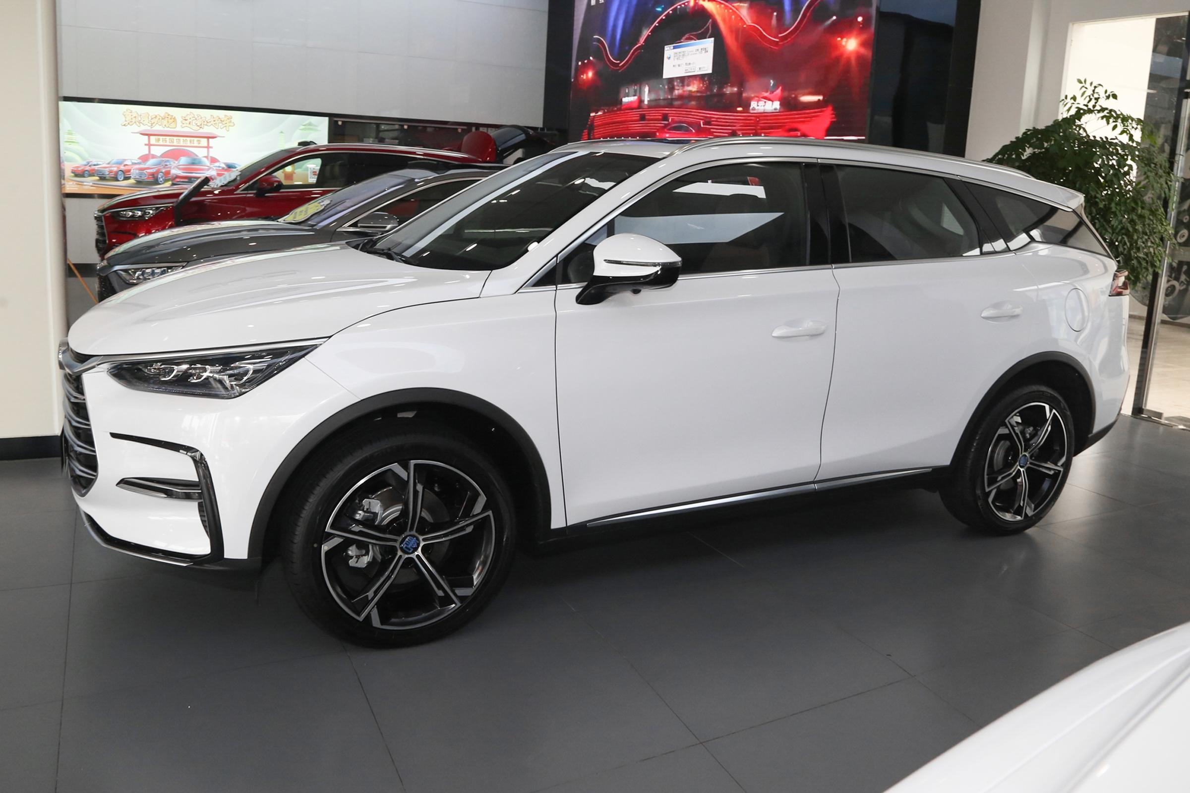 广汽传祺gs8吊打汉兰达,胜达和传祺gs8怎么选