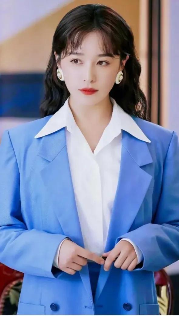 阚清子倪虹洁突如其来的假期,阚清子倪虹洁发布会