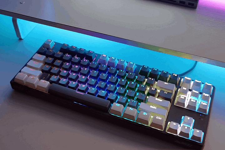 黑爵104键机械键盘,pbt键帽食品级