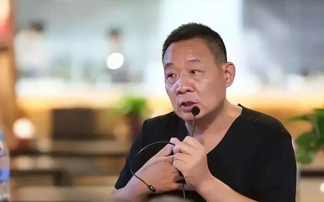 雷军是怎么评价胖东来的,马云雷军是怎么评价胖东来的