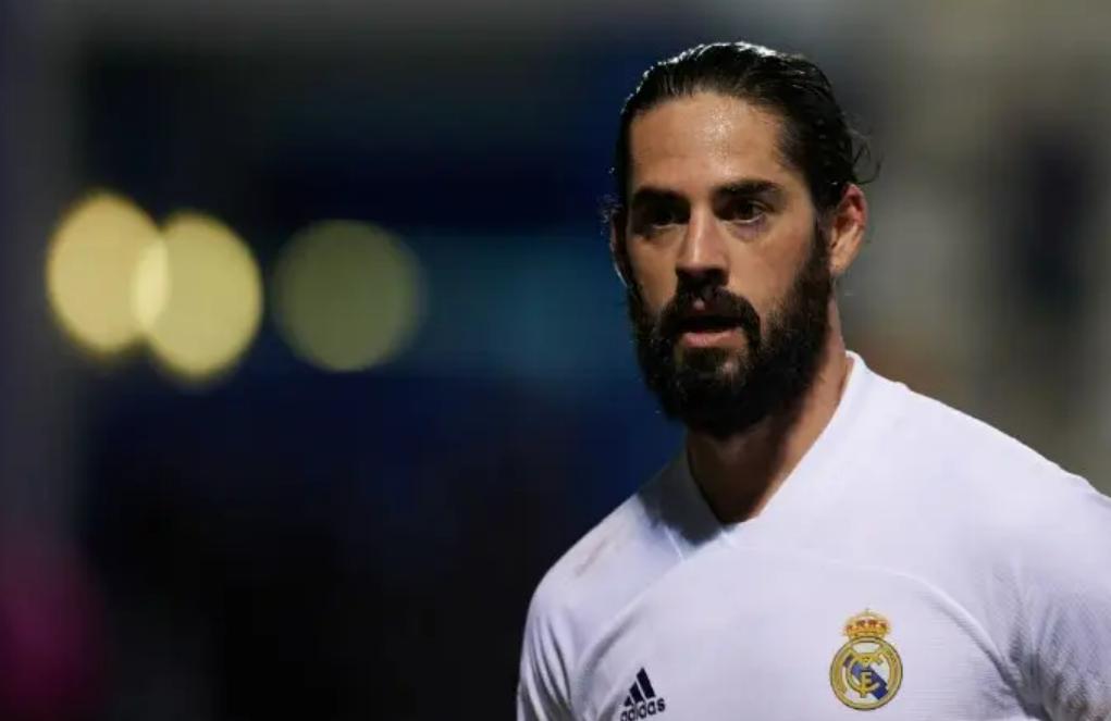 皇马对阵贝蒂斯,皇马逆转贝蒂斯