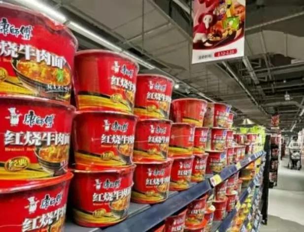 康师傅和统一发展史,康师傅大战统一到底谁更胜一筹