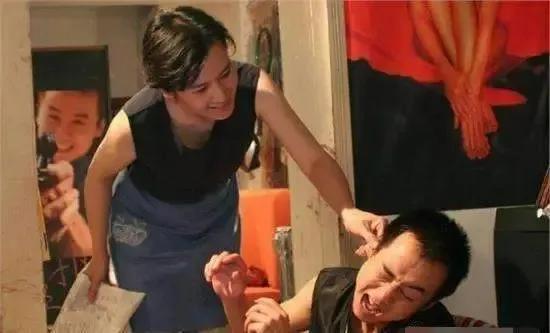 年轻时在家说一不二的强势“女王”，到年老的时候境遇会是怎样的