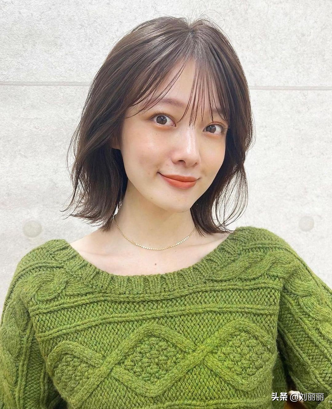 流行大波浪头发型图片大全,女发型师适合的波波头发型