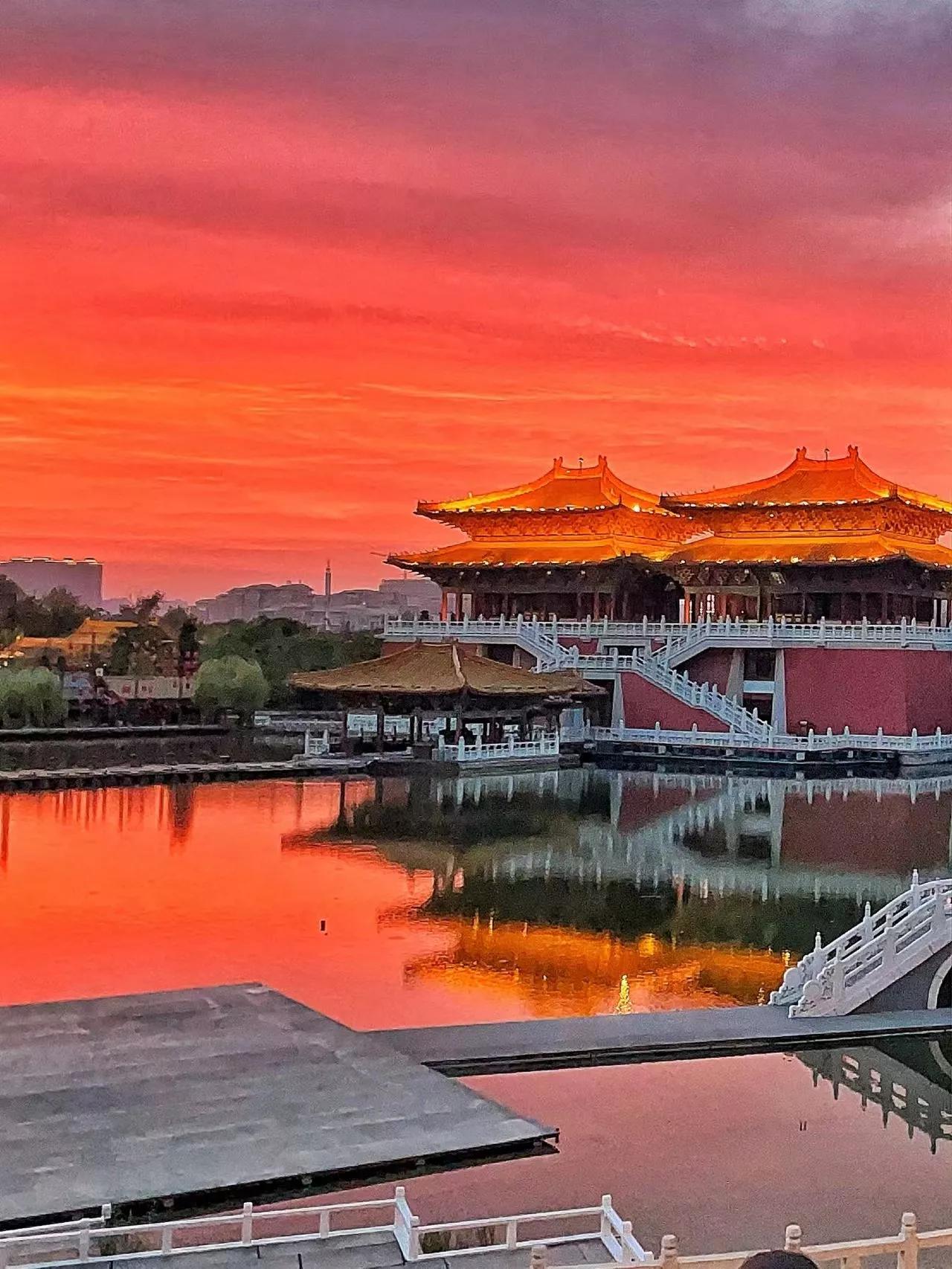 清明上河园古风古韵,一日梦回清明上河园