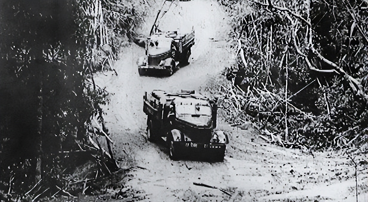 密令：惯匪唐汉云狡诈嗜杀，如难活捉，可就地正法；最后母女立功