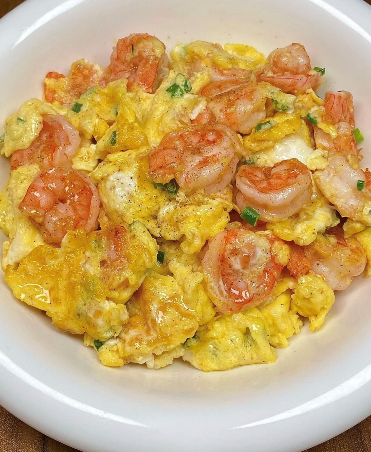 山东一老人办寿宴,山东一大爷吃酒席