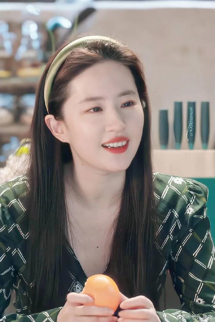 不爱说话性格内向的人该怎么办,老实内向木讷适合什么工作