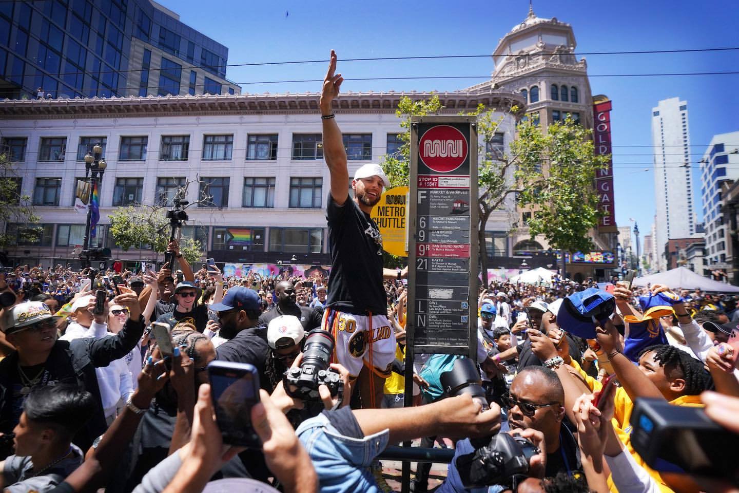 科尔带领勇士最新消息,勇士击溃国王科尔有三大收获