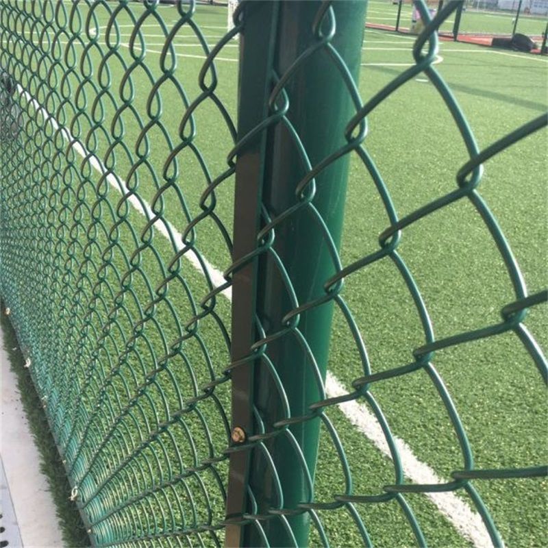 足球场网围栏6米高安装视频,足球场网围栏怎么剪