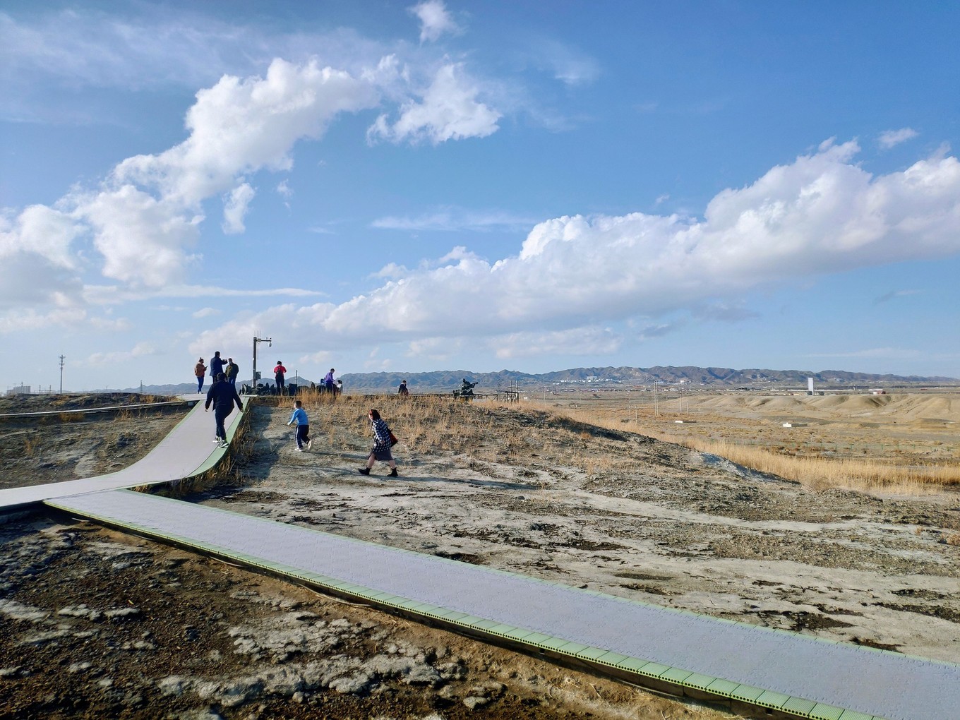 新疆克拉玛依第一座石油城市,克拉玛依一座以石油命名的城市