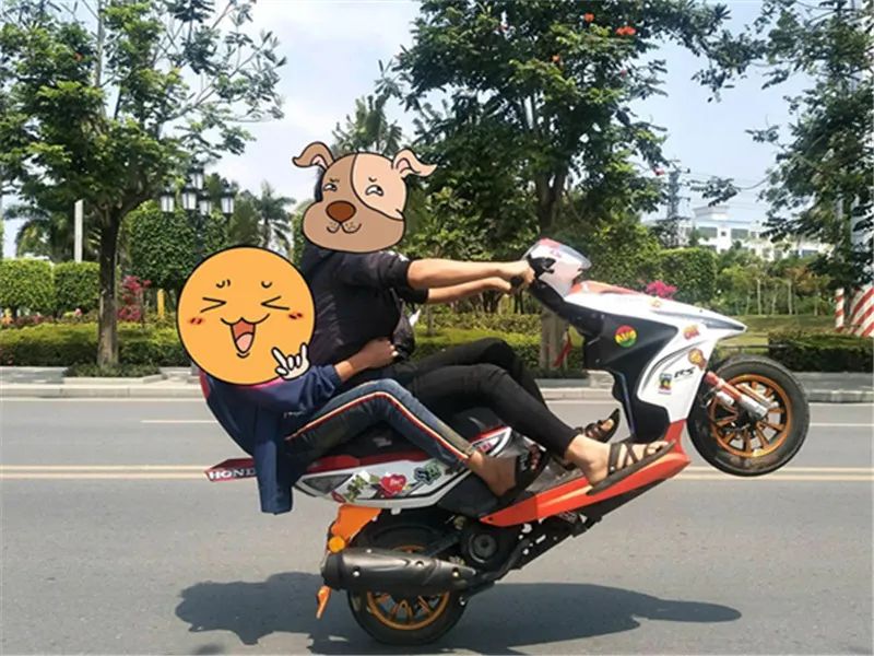 广西鬼火少年深夜飙车炫技,广西“鬼火少年”飙车被抓