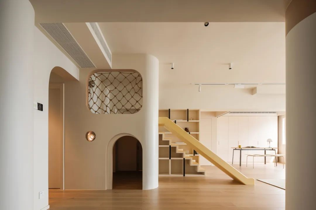 厦门夫妻的143㎡家火了，在客厅建了个游乐园，网友：孩子真幸福