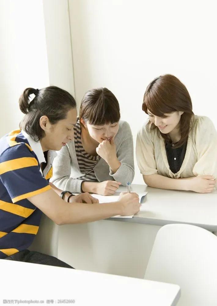 如何提高自己的应变能力和沟通,如何提高自己的气质和气场