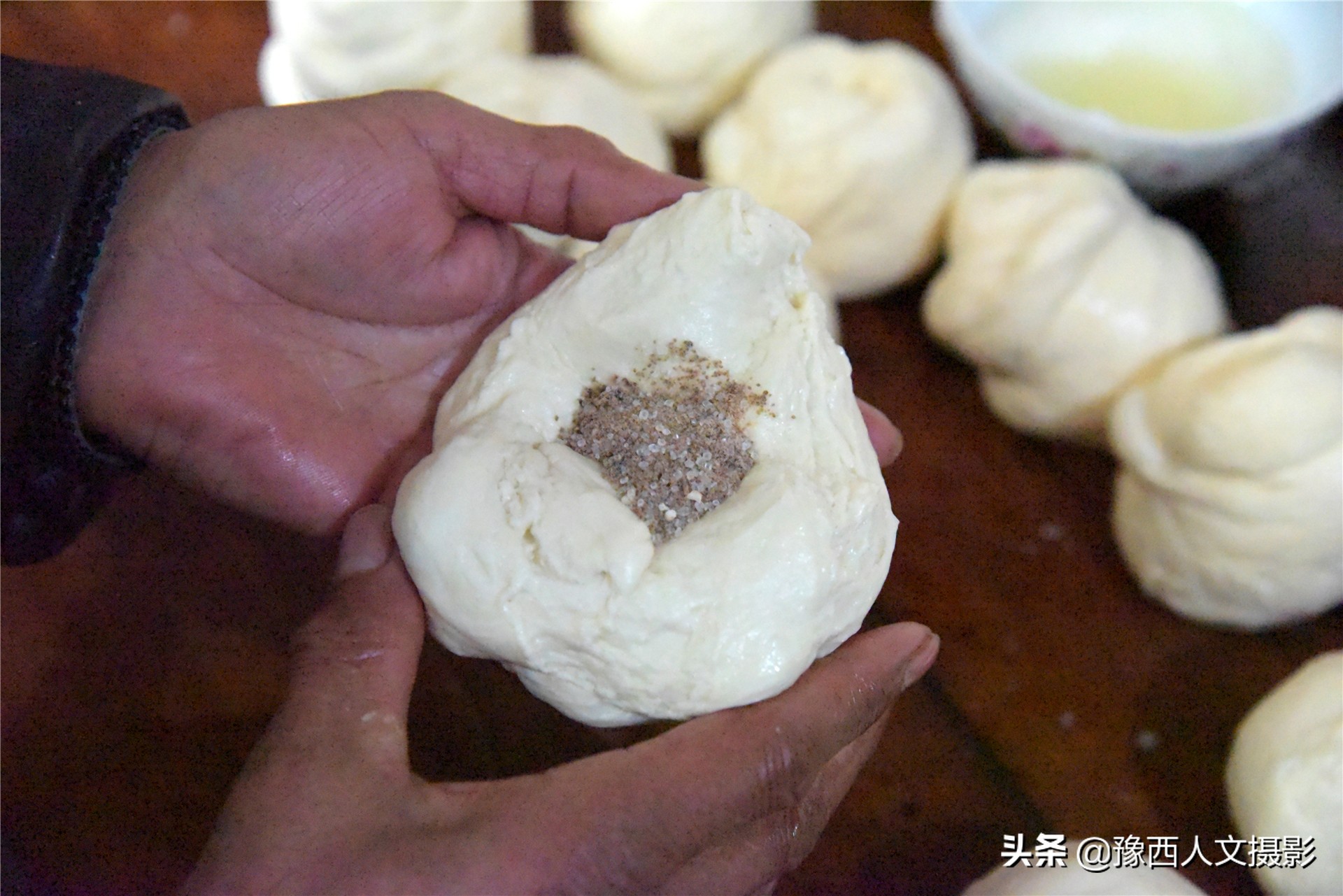 老酵母一直发不起来,什么干酵母发面不发酸