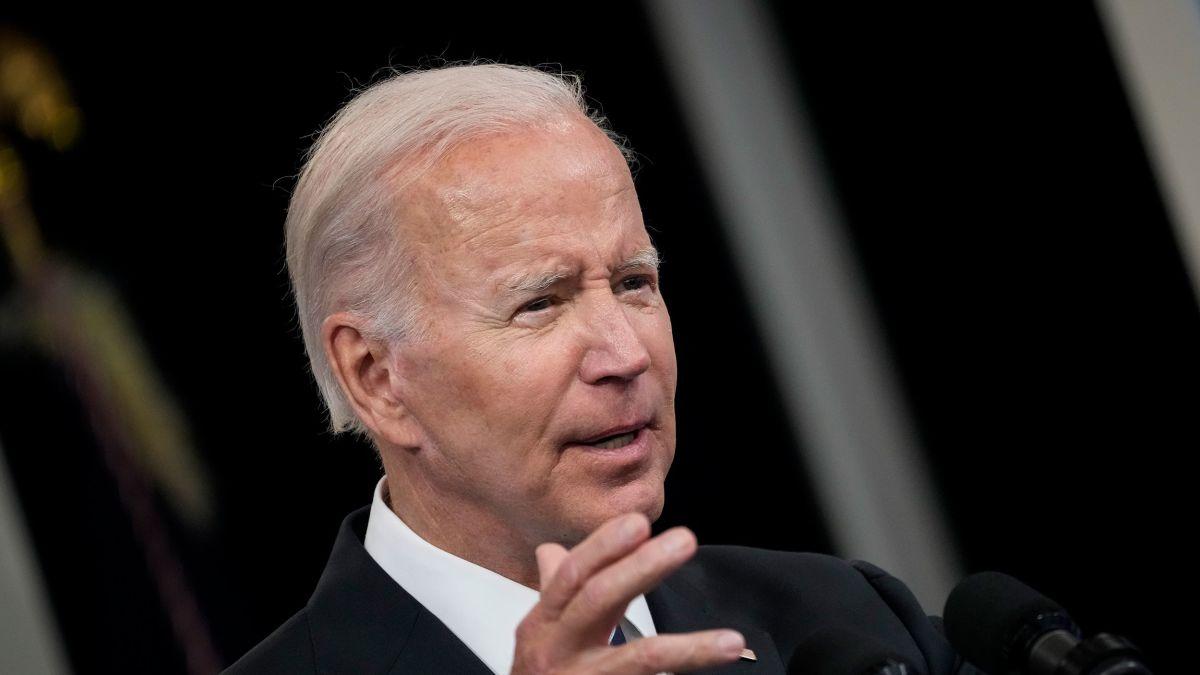 蛋价飞涨下，美国人各出奇招：有人*私走**鸡蛋，有人自己养鸡