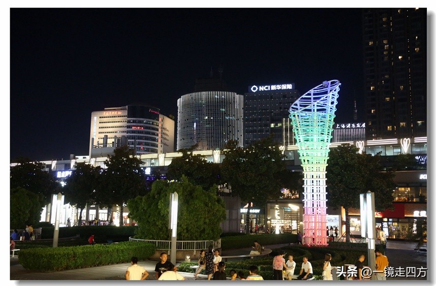 宁波天一购物广场,宁波特色天一广场