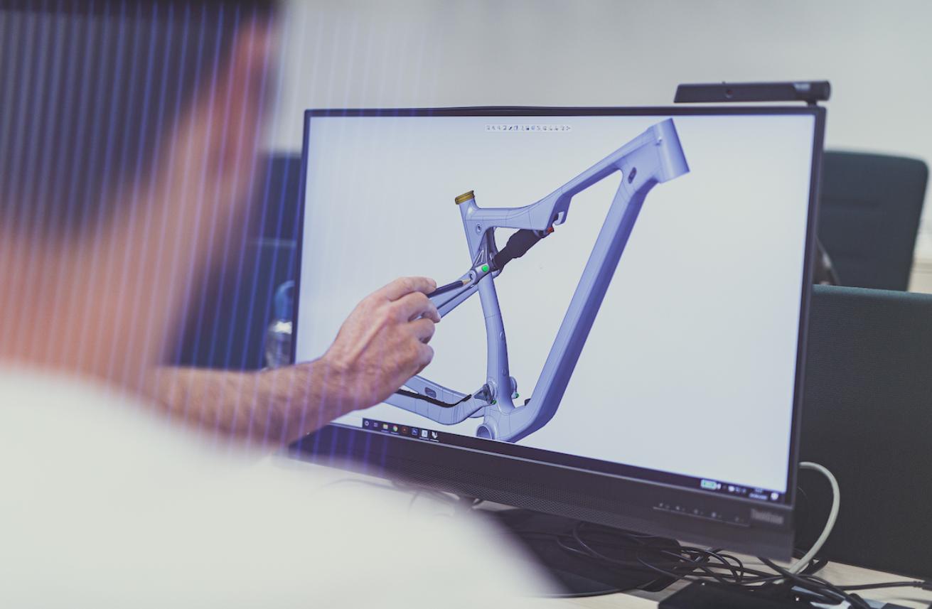 共享内走线设计Orbea授权Canyon使用I-Line专利