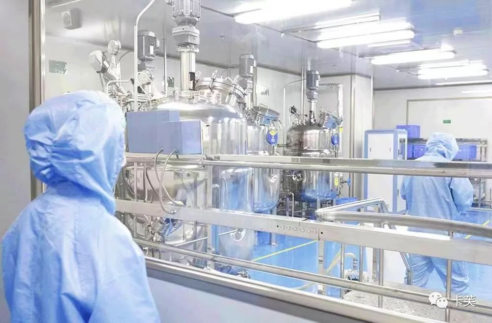 地龙多肽多效美肤霜，赋予你应有的健康、美丽与自信