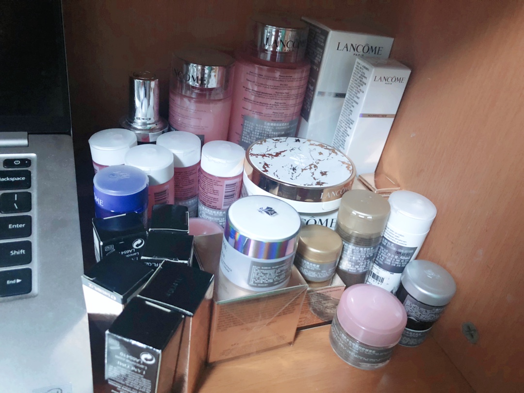 兰蔻粉水400ml正品兰蔻旗舰店,兰蔻粉水和兰蔻大粉水的区别