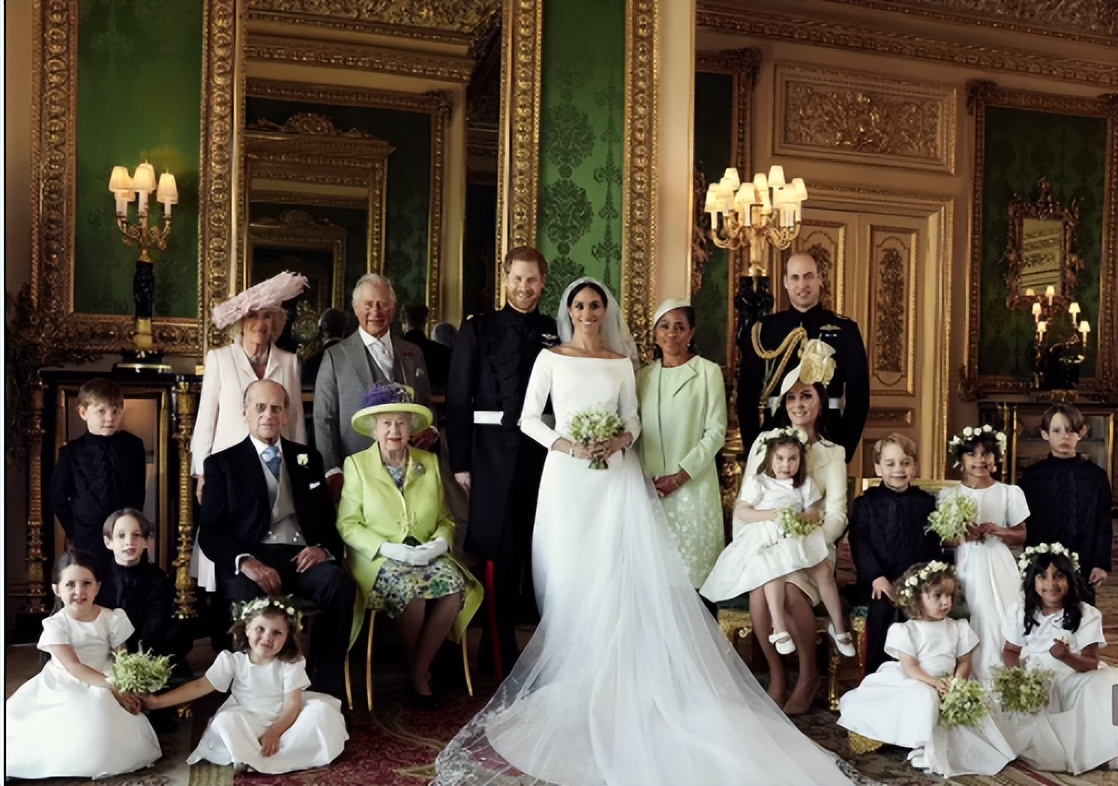 登基70周年！每年一张照片带你回顾女王的传奇人生