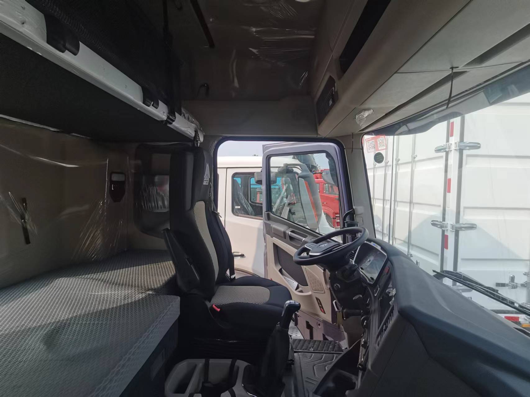 豪沃max创富版燃气车配置,中国重汽豪沃max轻卡