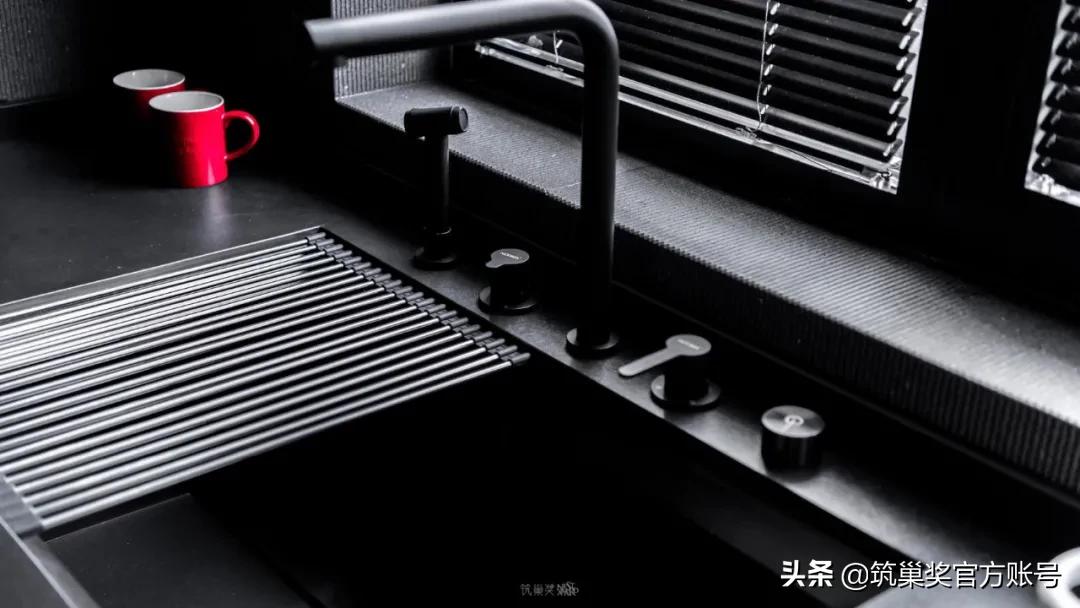 纯黑色装修设计师,纯黑色家装设计