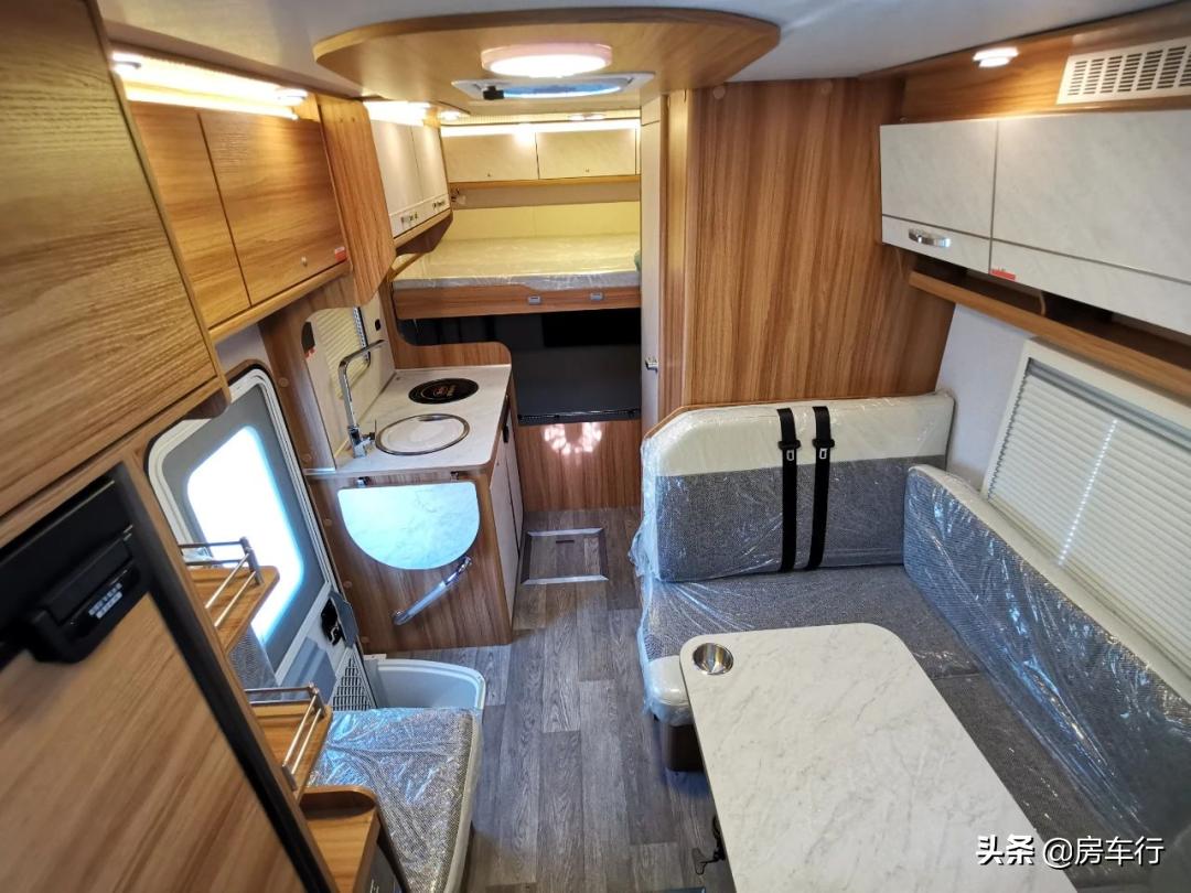 上汽轻卡房车h500好还是h300好,15-20万全新轻卡房车推荐