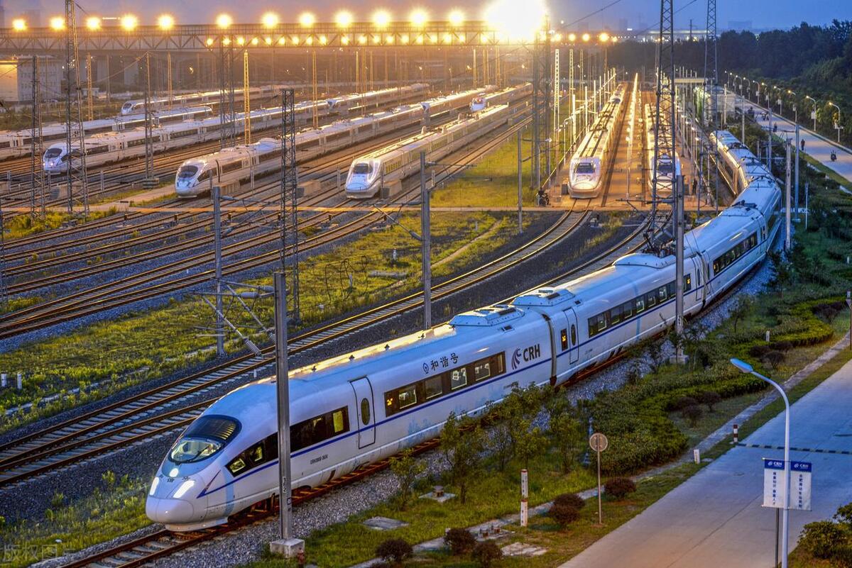 深圳到北京几天能到达高铁站啊,深圳到北京的高铁要多长时间