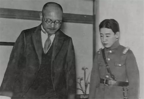 金默玉：大清最后的一位格格，曾受*小平邓**照顾，一直活到了2014年