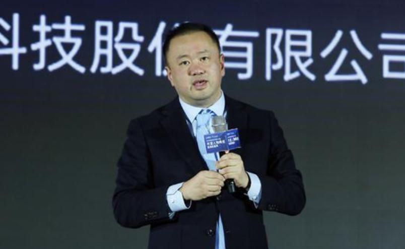 山东手套大王：疫情18个月赚130亿，减持股票套30亿，被股民骂翻