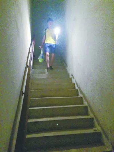 没有电饭煲如何蒸米饭,没有电话怎么联系车主挪车