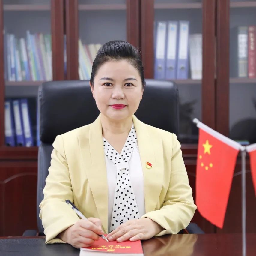 介绍护理学院,护理学院的学院简介