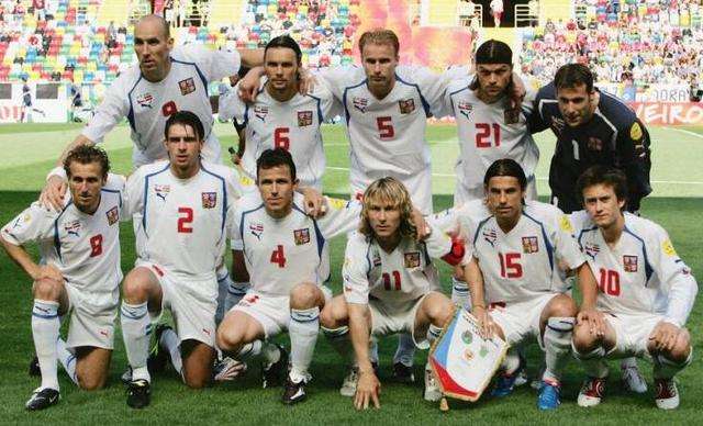 足球历史最佳阵容防守型中场,金球奖历史最佳二阵