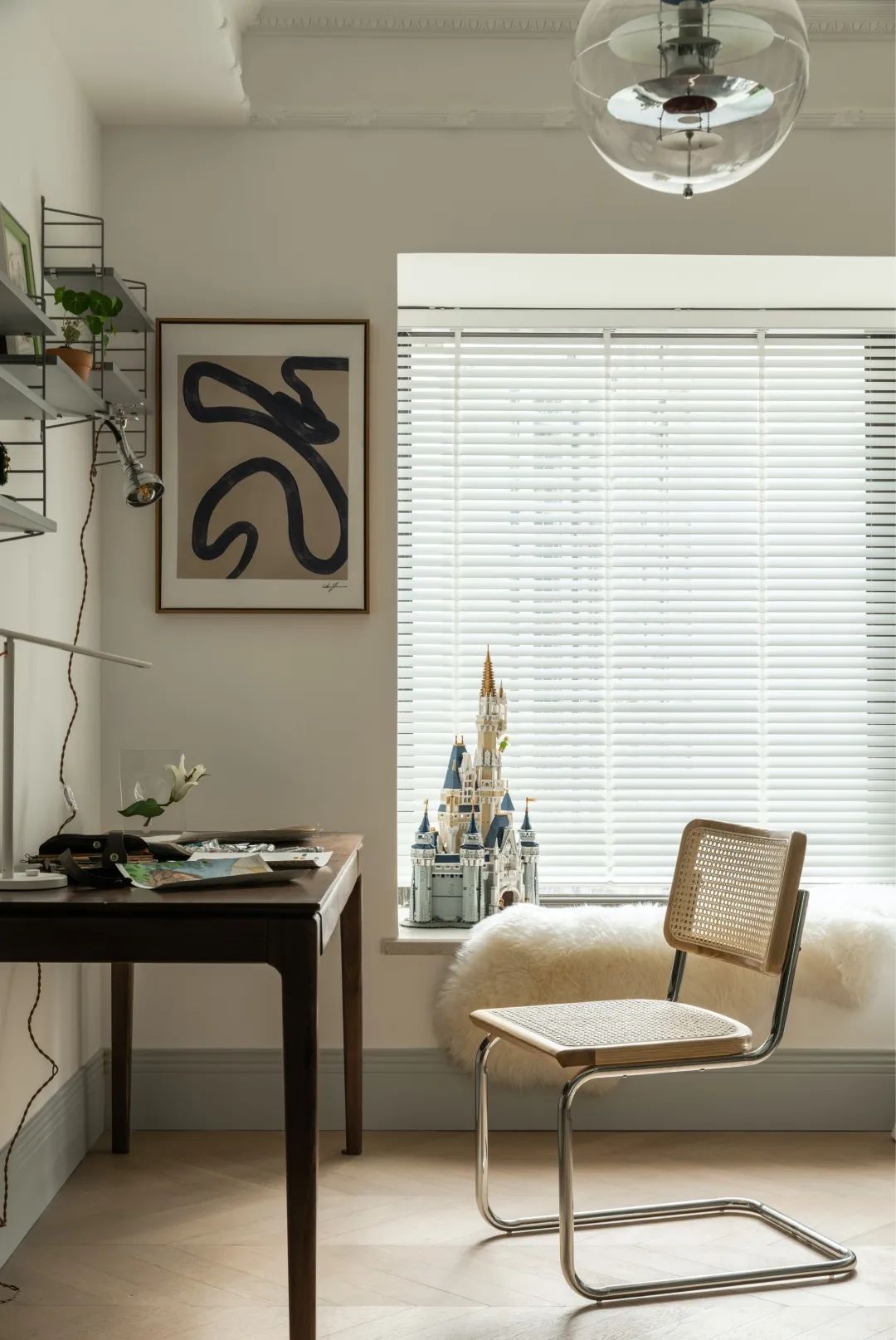 四川成都一个女人装修房子,12平方女主卧室装修