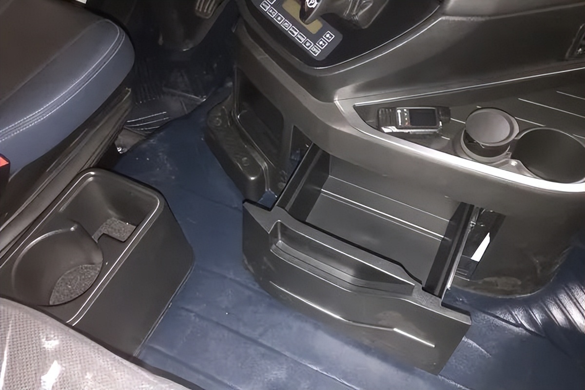 姹夐┈绉戞妧棣栧彂h7em7涓ゆ鏂拌溅,姹夐┈閲嶅崱h7