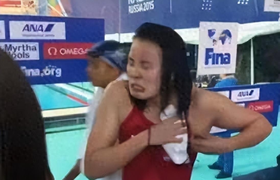 血泪抗争:女运动员赛前“刮毛”、赛后强忍痛扯泳衣