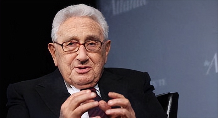 美国用什么战略打败了伊拉克,美国用手段打败了哪些国家