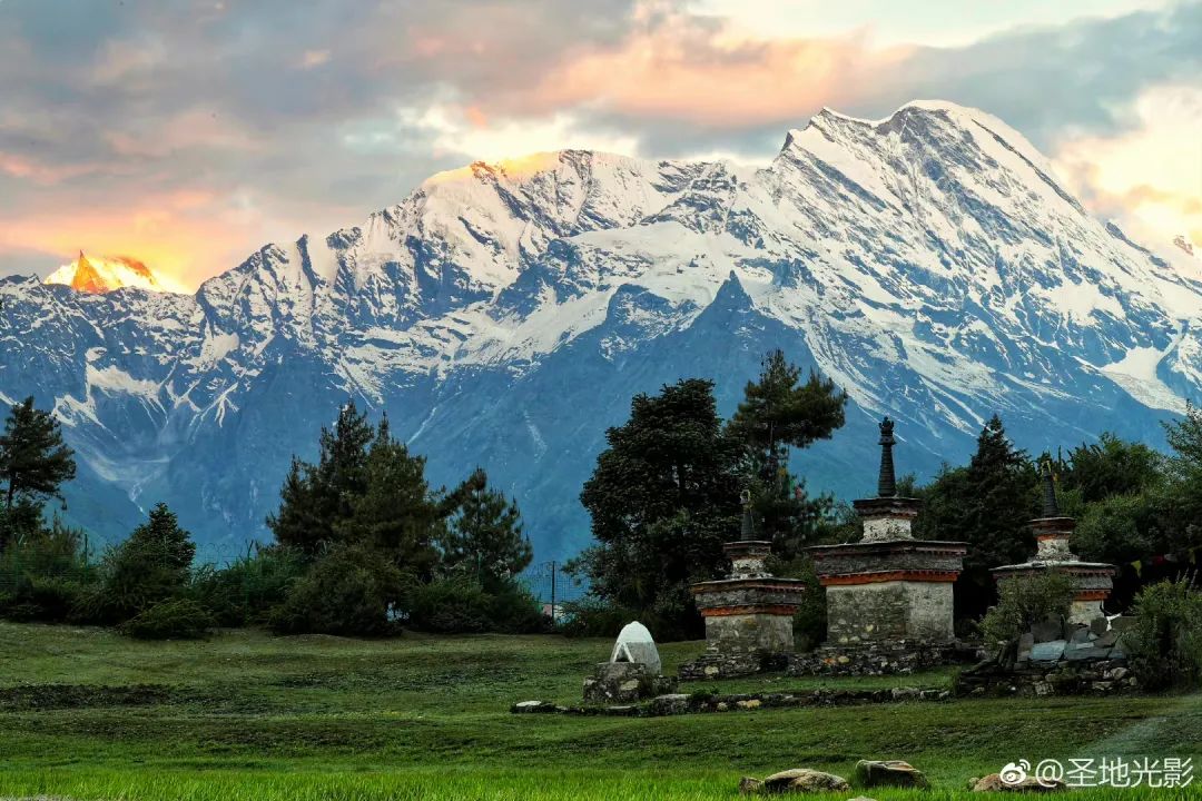 珠峰顶部发现微塑料,珠峰救回的刘群英