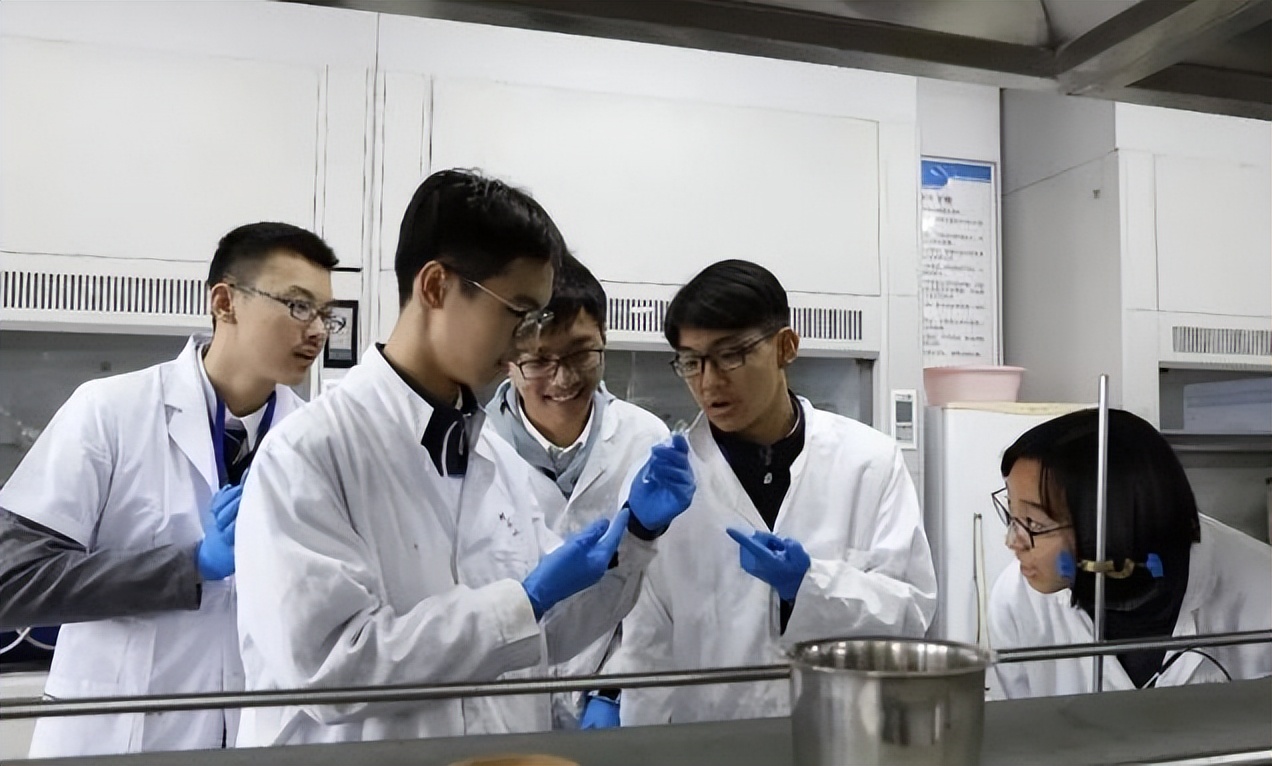 2022化学学科排名最新更新：吉大反超上交，中科大与榜首擦肩而过