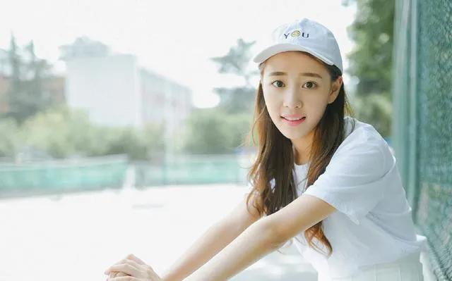 自媒体一年赚100万是真的吗,自媒体收入过百万的人